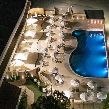 Hotel Baffo Rosso Alba Adriatica Esterno foto